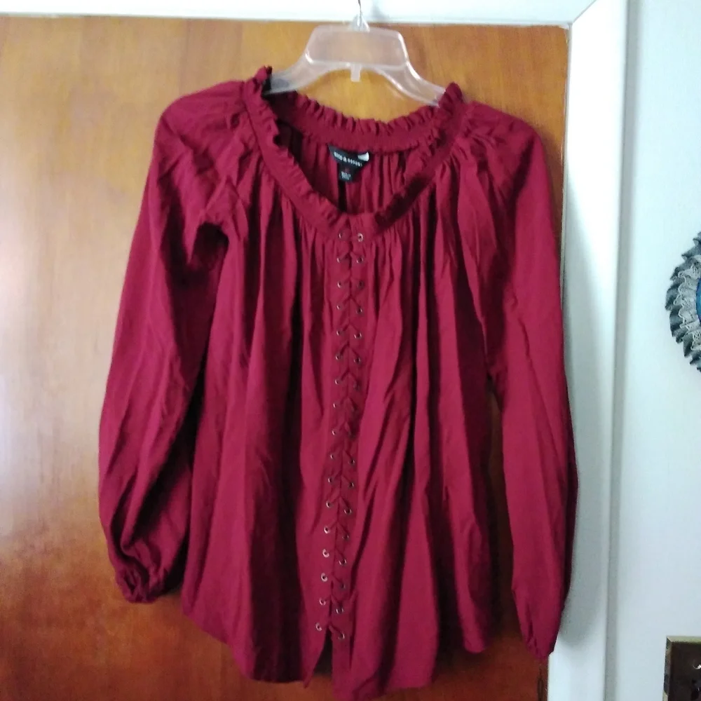 Rock & Republic Burgundy Shirt size M - Picture 1 of 7